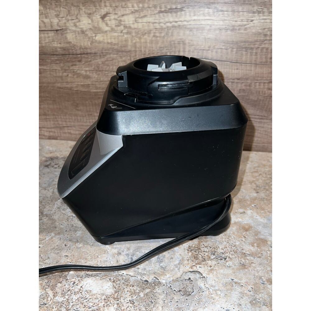 Ninja Professional Blender NJ600 1000-watts Blender Motor Base Replacement Part - Picture 5 of 6